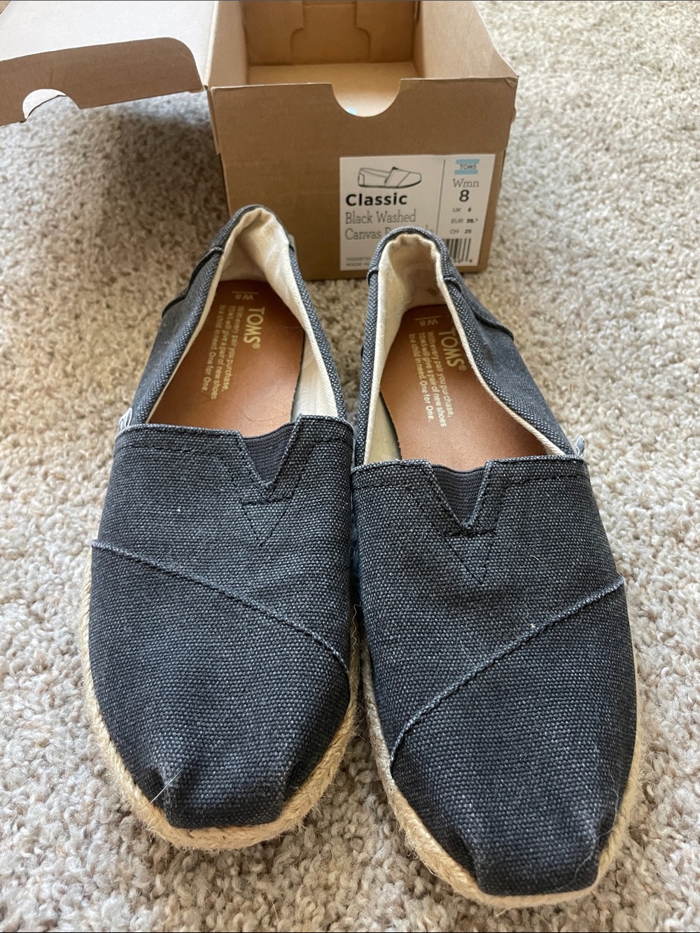 Hardly Worn Toms Black Canvas Slip-On Shoes